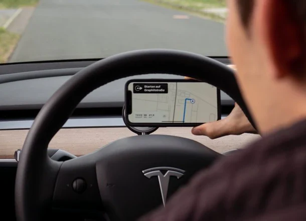 Telefoonhouder Tesla Model 3 Raclix - Image 2
