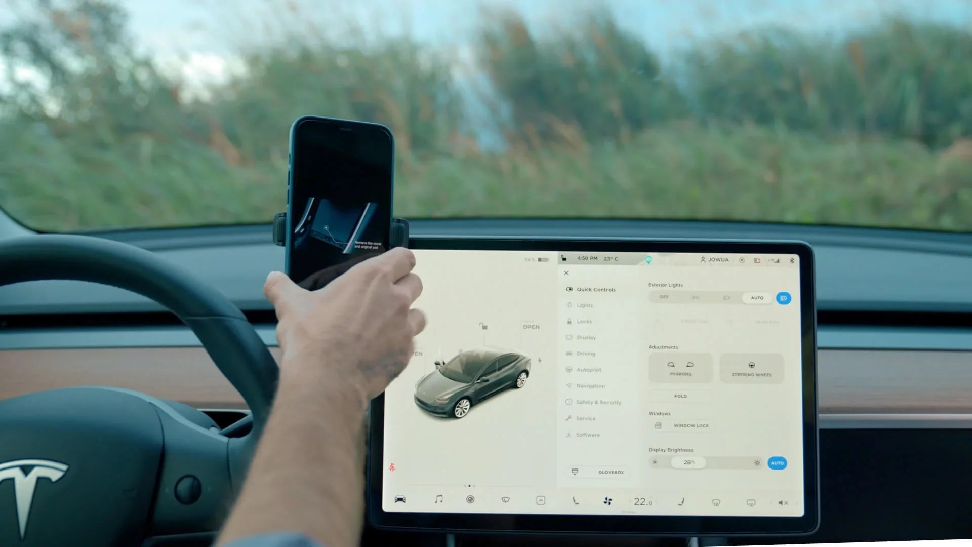 Tesla Model 3 Telefoonhouder Android Draadloos Opladen - Image 5