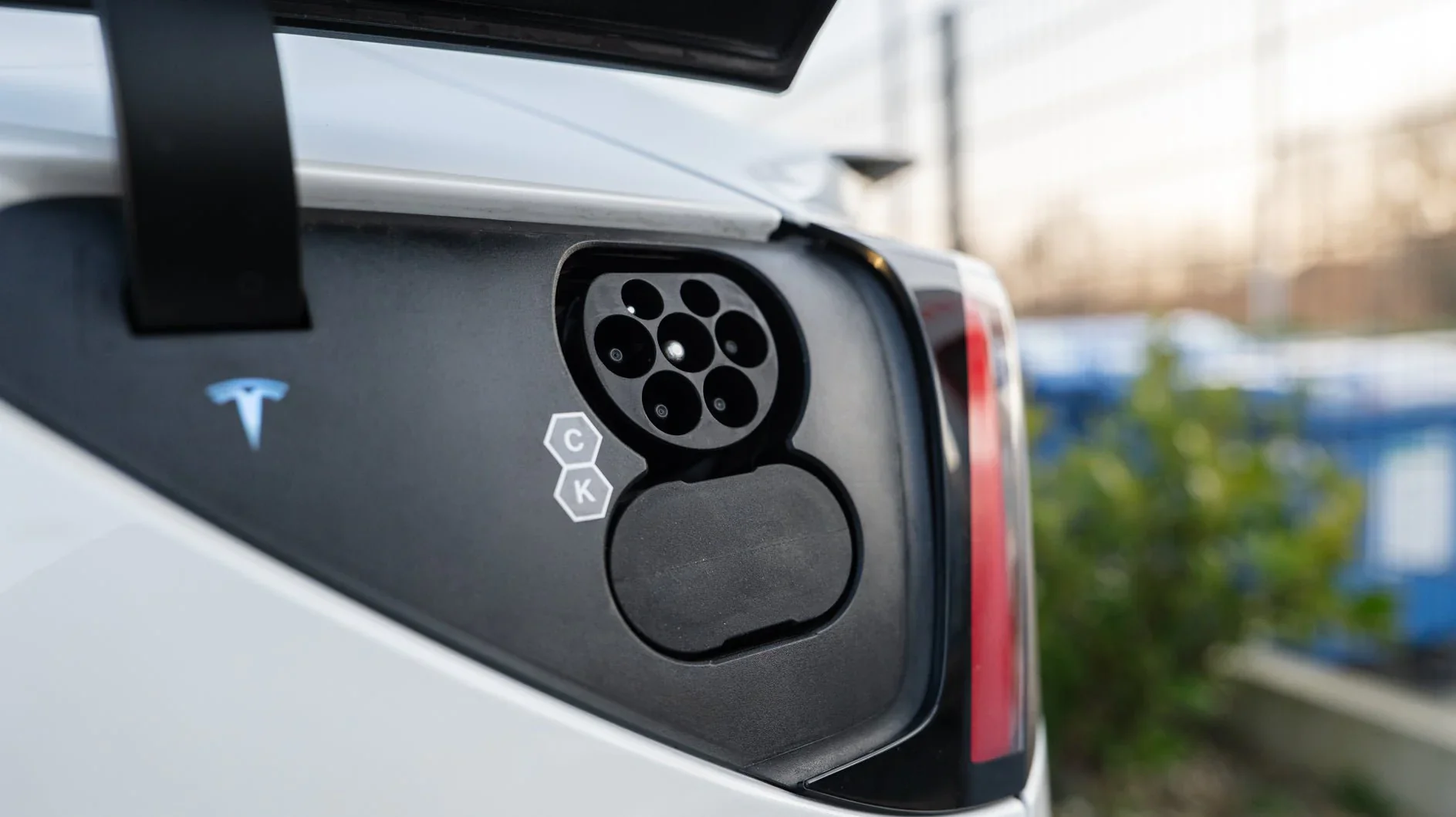 Tesla Model 3 Y S en X Waterdichte CCS Oplaadpoort Cover Auto Exterieur Accessoires Nederland en België - Image 3