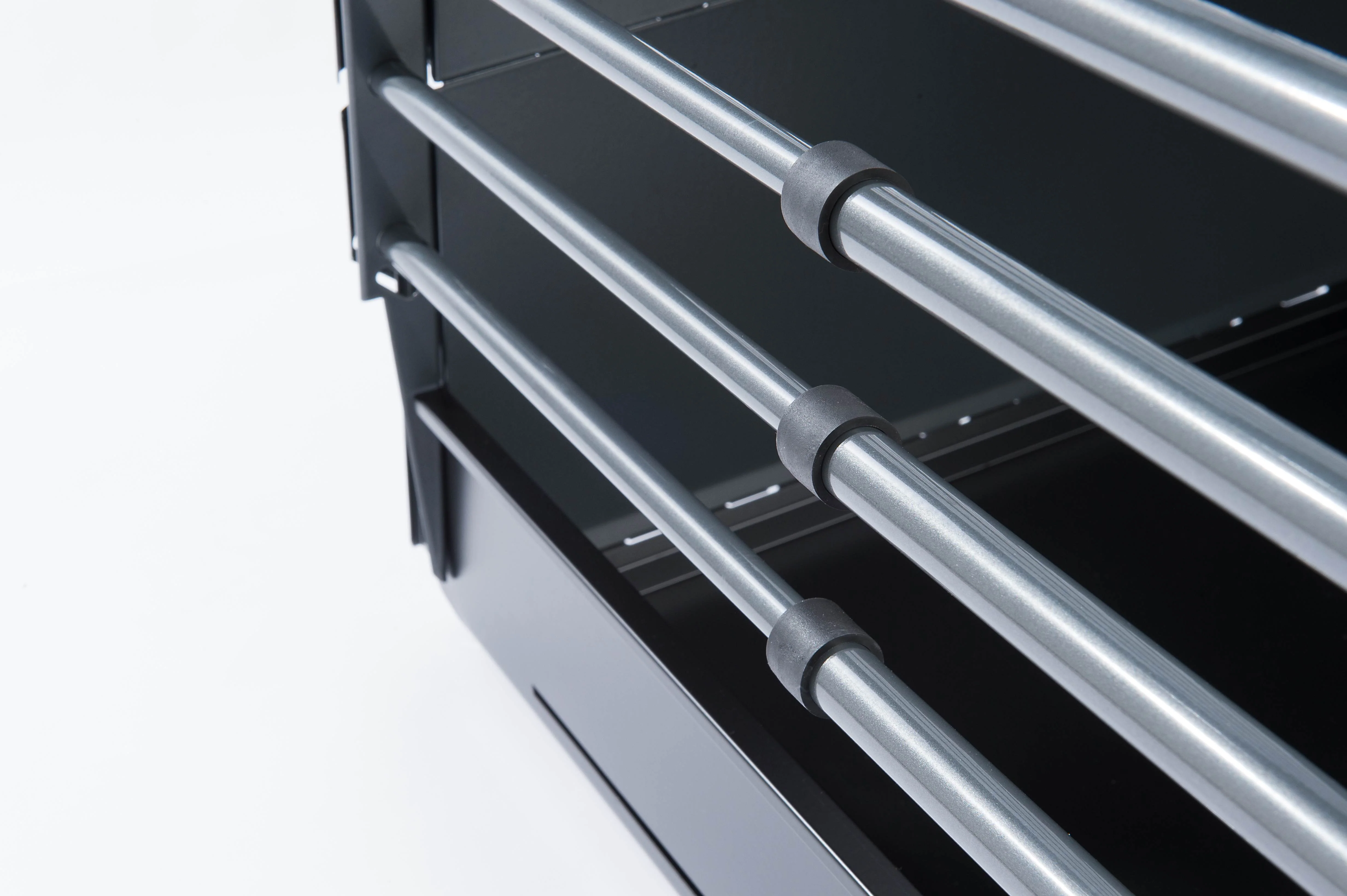Tesla Model Y & Model X Hondenbench Kleinmetall VarioCage – Premium Auto Accessoires Nederland & België - Image 6