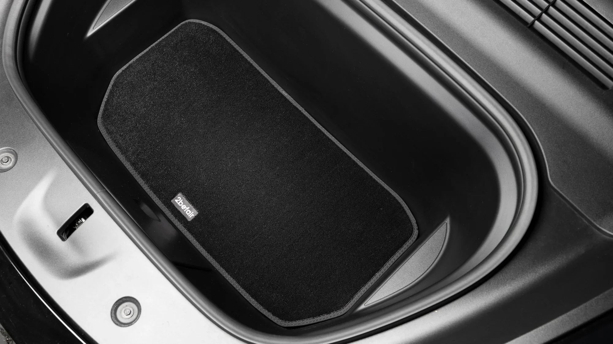 Tesla Model Y Premium Velours Kofferbakmatten Set Trunk en Frunk - Image 4