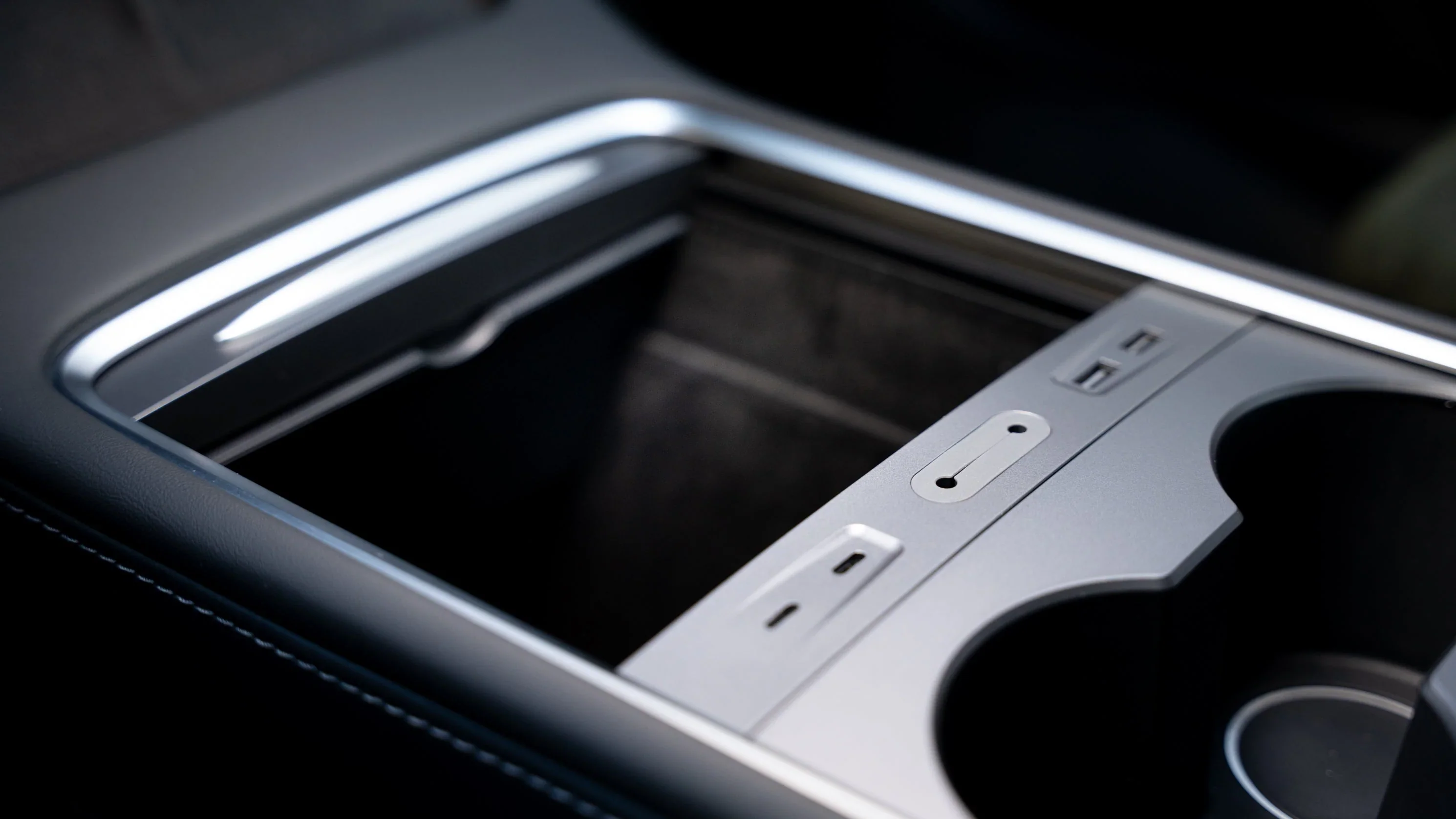 Tesla Model Y USB Hub - Oplader & USB-C Hub voor Middenconsole